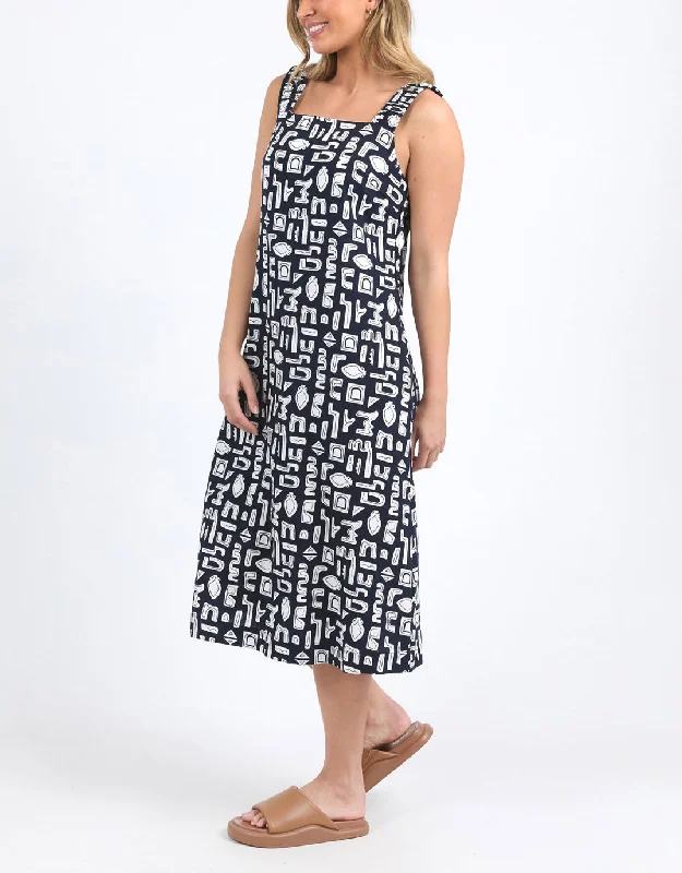 Etched Geo Dress - Navy Tunics Trendy modern