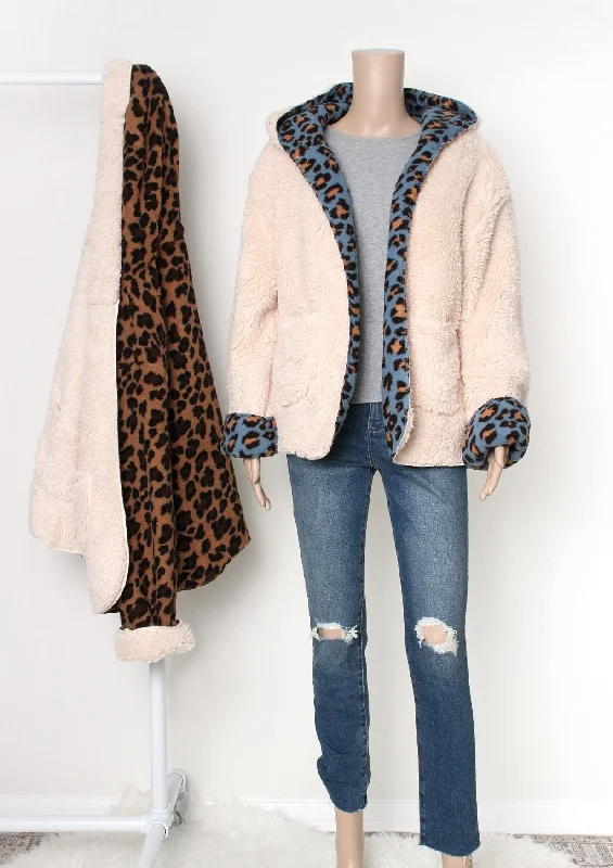 reversible sherpa jacket-leopard Stole Shawl Scarf