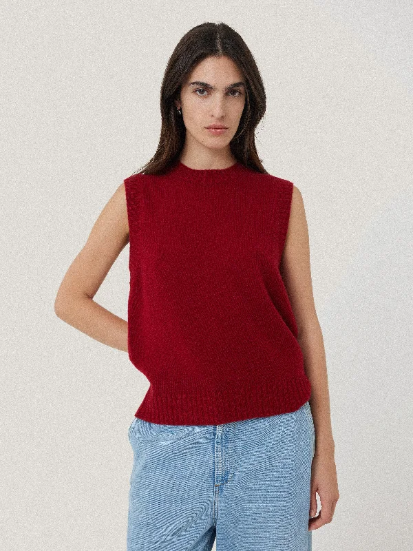 Cashmere Crew Neck Tank | Red Casual Wool Pullover